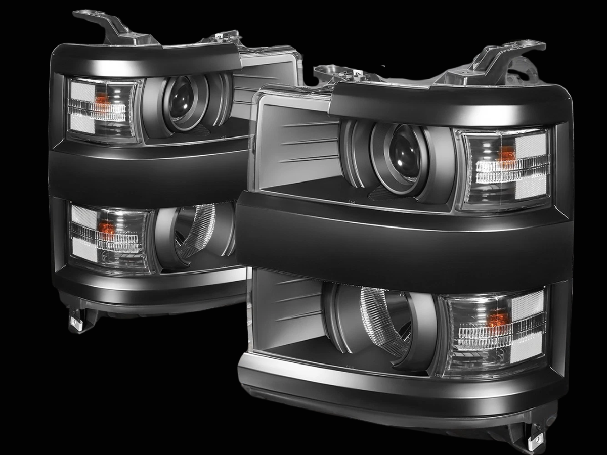 15-19 Chevy Silverado 2500HD/3500HD CLEAR LENS Projector Headlight Set
